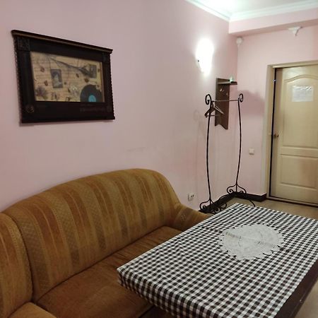 Готель-Маєток Lipiny Buitenkant foto