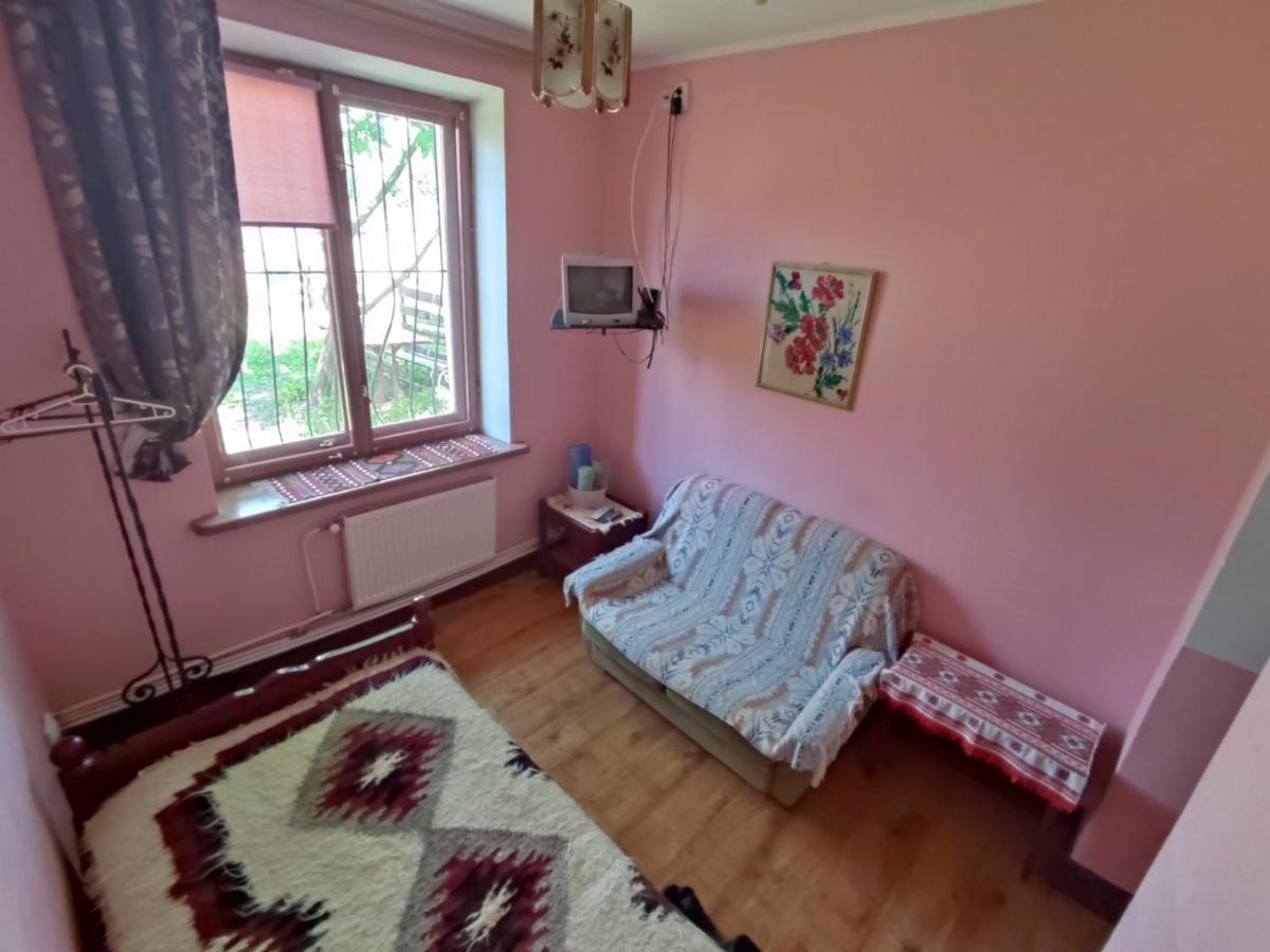 Готель-Маєток Lipiny Buitenkant foto