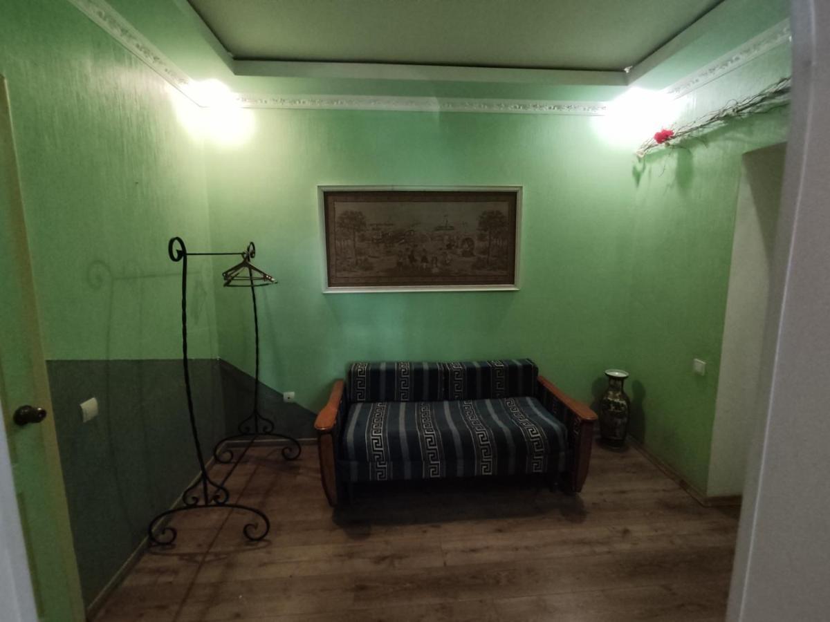 Готель-Маєток Lipiny Buitenkant foto